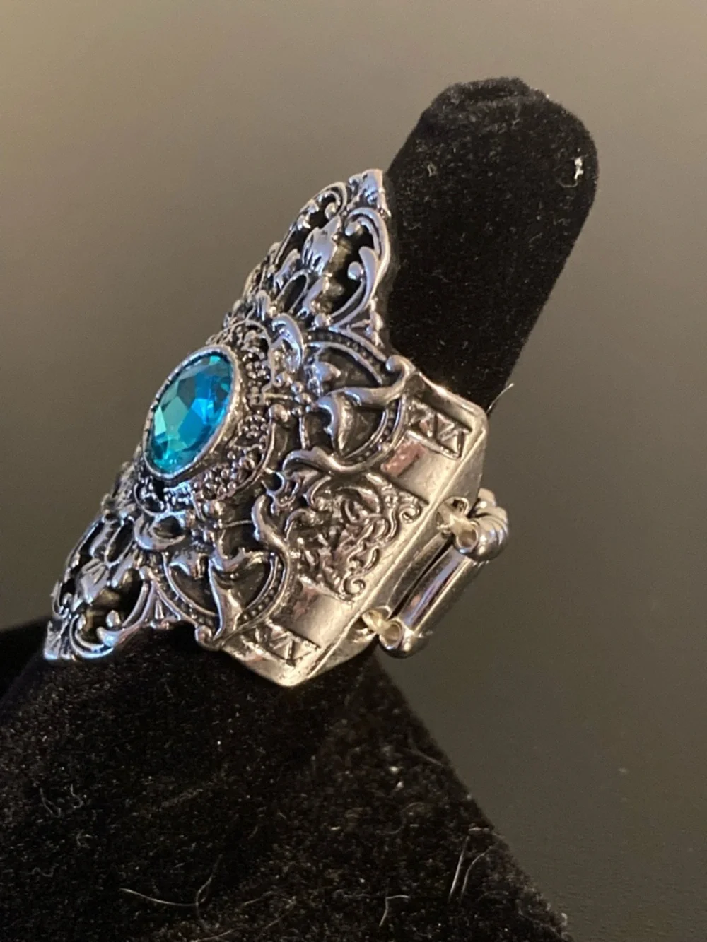 paparazzi Silver Filigree Ring with Teal Stone